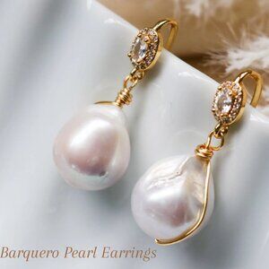 Baroque Pearl Earrings, Dainty Pearl drop earrings, Natural Freshwater Pearl Ear